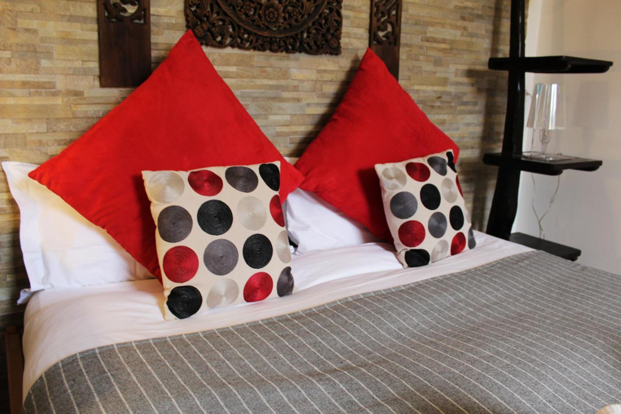 Bed and Breakfast Bb Tortona Milán Exterior foto